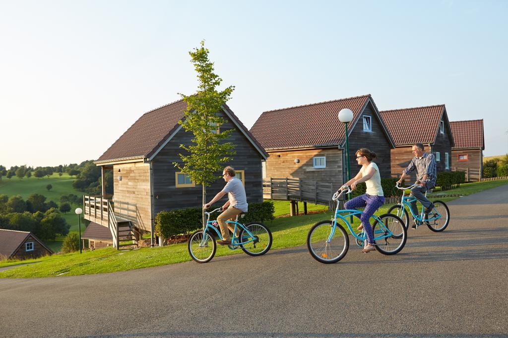 Domaine Du Val Hotel Grand-Laviers ภายนอก รูปภาพ