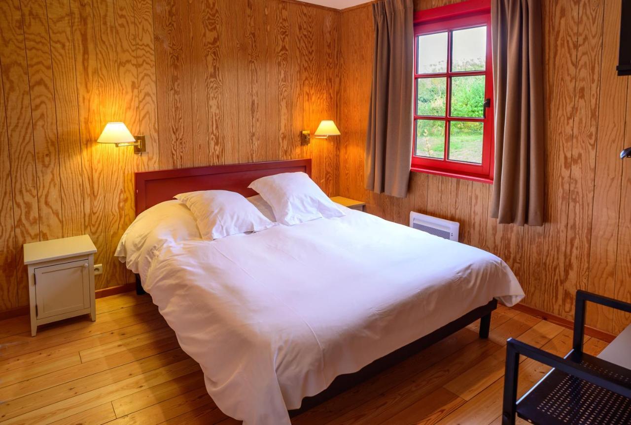 Domaine Du Val Hotel Grand-Laviers ภายนอก รูปภาพ